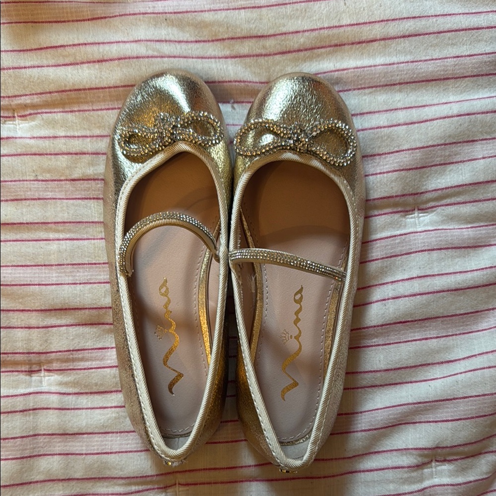 Vince Gold Women's Ballet Flats